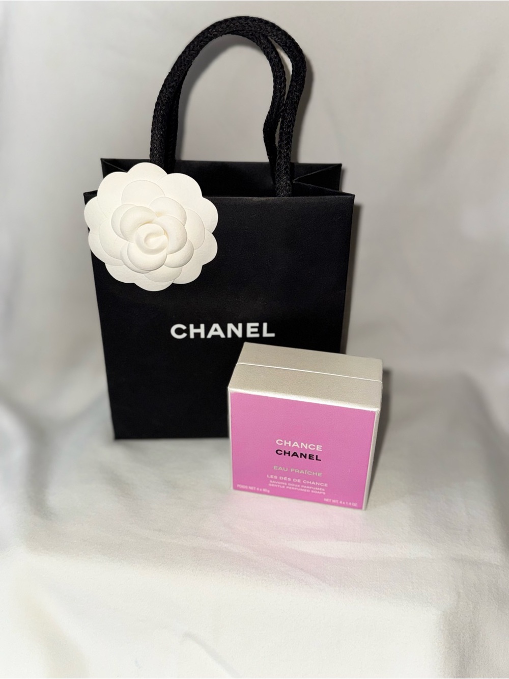 CHANEL Chance Eau Fraîche Gift Set - Pink & Black
